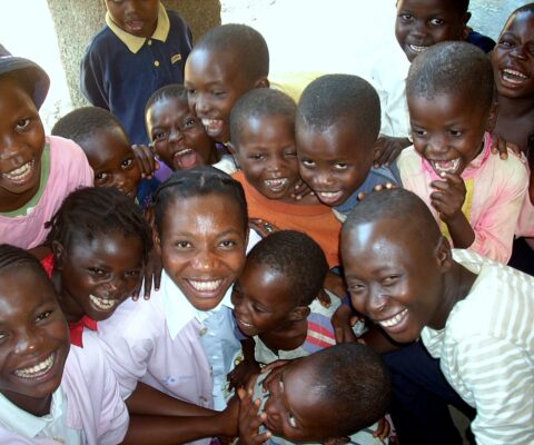 Obrazek dekoracyjny wpisu: Missionary Carolers Supporting Children in the Democratic Republic of Congo