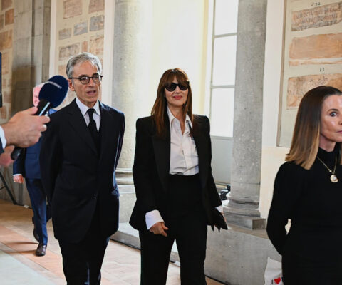 Obrazek dekoracyjny wpisu: Aktorzy i reżyserzy - przedstawiciele Hollywood na audiencji u Leona XIV