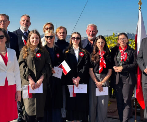 Obrazek dekoracyjny wpisu: A Roma risuona il “Mazurek Dąbrowskiego”