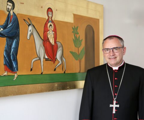 Obrazek dekoracyjny wpisu: Bp Chrząszcz do Polonii: Jesteście ważną i niezastąpioną częścią naszej wspólnoty