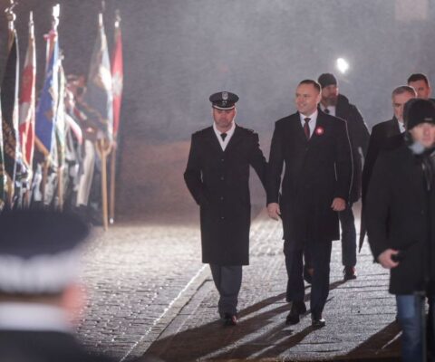 Obrazek dekoracyjny wpisu: Poznań conmemoró el 107.º aniversario del Levantamiento de la Gran Polonia