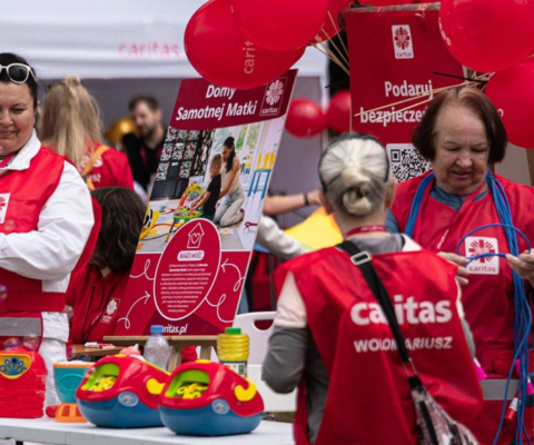 Obrazek dekoracyjny wpisu: Caritas Poland provided assistance to more than 1.1 million people in 2025